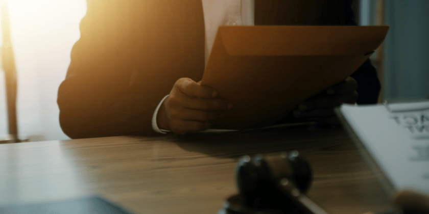 Direitos Trabalhistas na Demissão: O Que Você Tem Direito a Receber ao Ser Demitido
